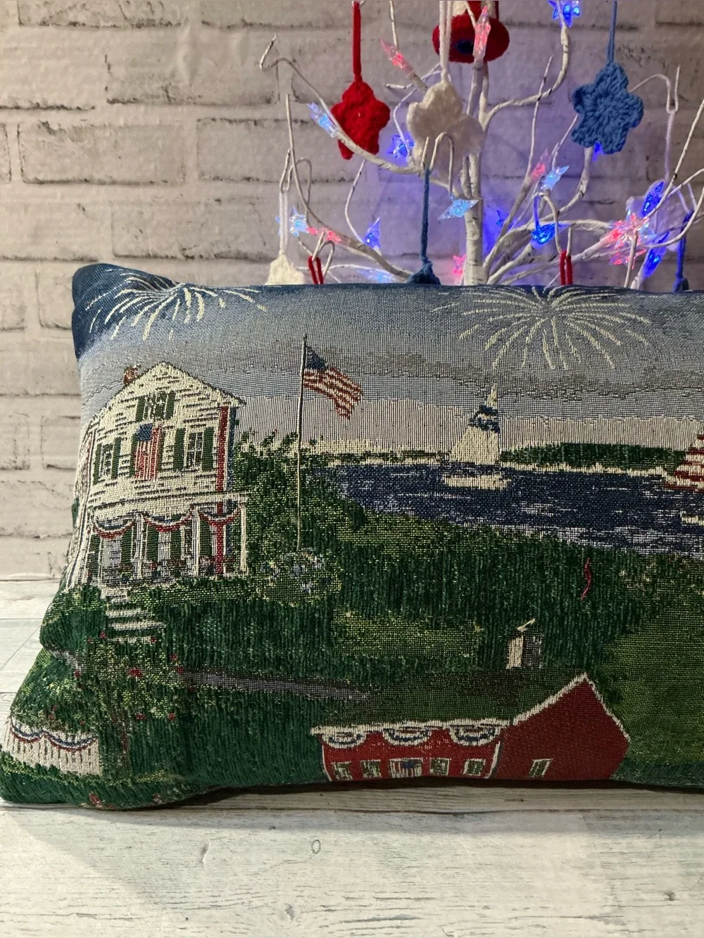 BROOKS BROTHERS 14x24 Americana Tapestry Pillow